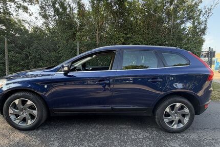Volvo XC60 166.915 km 9.990 &euro; Minden 32423