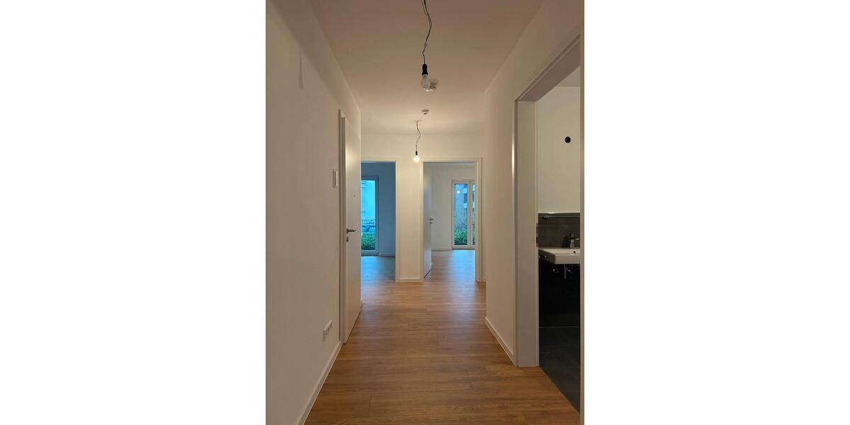 Erdgeschoßwohnung Bünde - 3 Zimmer, 99 m&sup2;, 1.450&euro; | Angebot:25756631