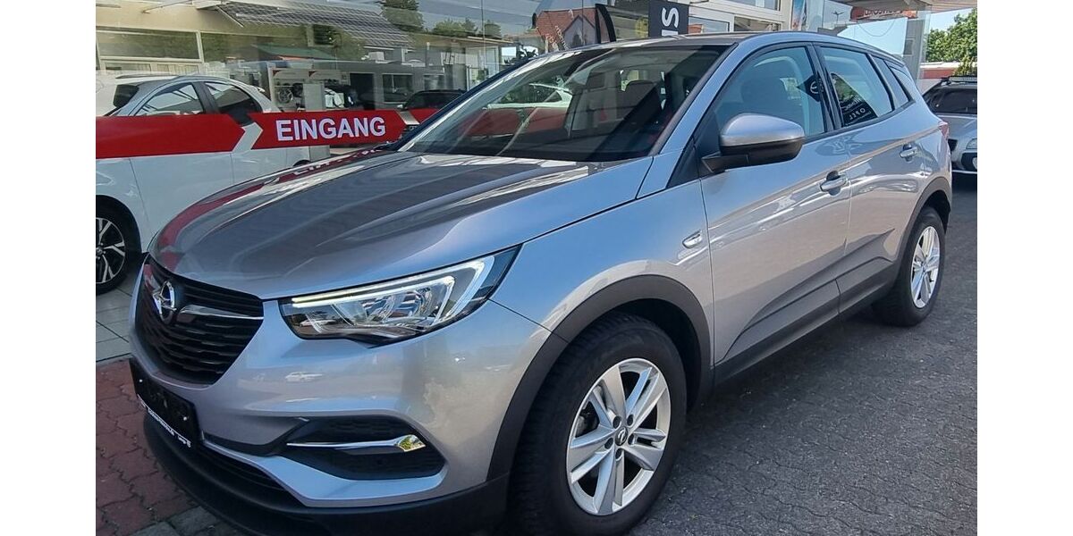 Opel Grandland (X) 22.650 km 16.995 &euro; Lemgo 32657