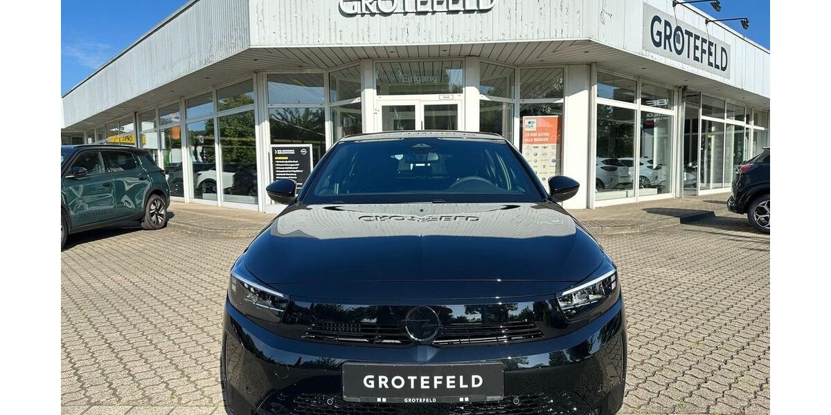 Opel Corsa 8.200 km 21.990 &euro; Porta Westfalica 32457