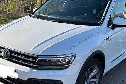 VW Tiguan 129.500 km 23.950 &euro; Kalletal 32689