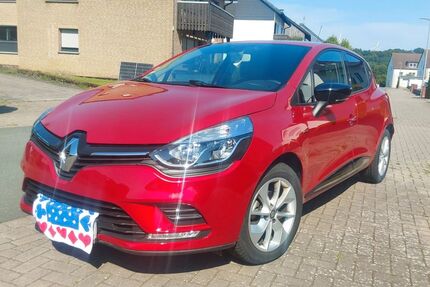 Renault Clio 13.000 km 10.999 &euro; Lemgo 32657