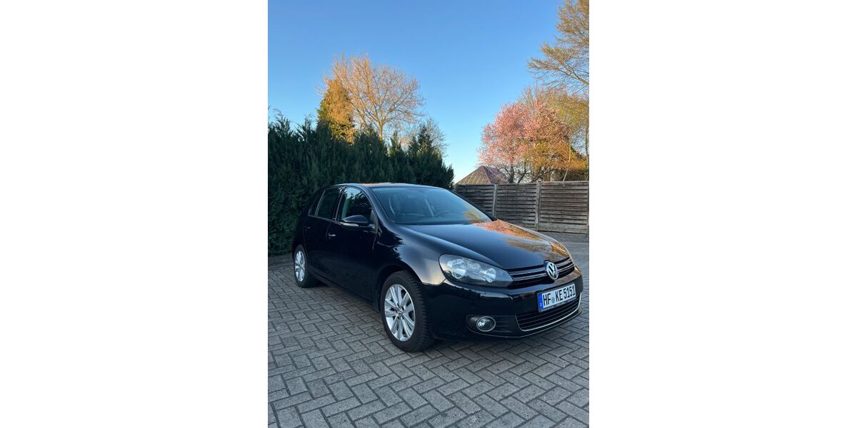 VW Golf 195.950 km 5.850 &euro; Löhne 32584