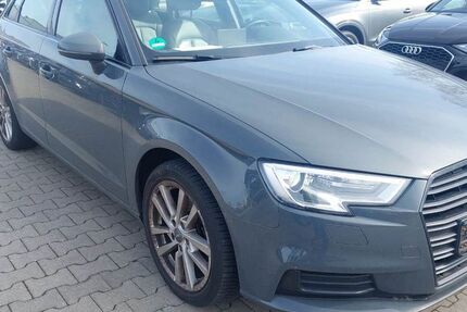 Audi A3 87.100 km 16.900 &euro; Stolzenau 31592