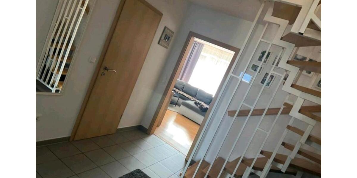 Maisonettenwohnung Petershagen - 3 Zimmer, 95 m&sup2;, 760&euro; | Angebot:25992740