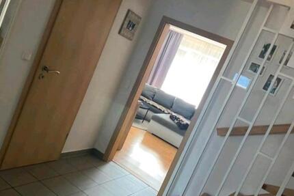 Wohnung Petershagen - 3 Zimmer, 95 m&sup2;, 760&euro; | Angebot:25992740