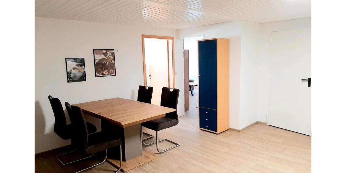Etagenwohnung Rinteln - 3 Zimmer, 90 m&sup2;, 220&euro; | Angebot:24755630