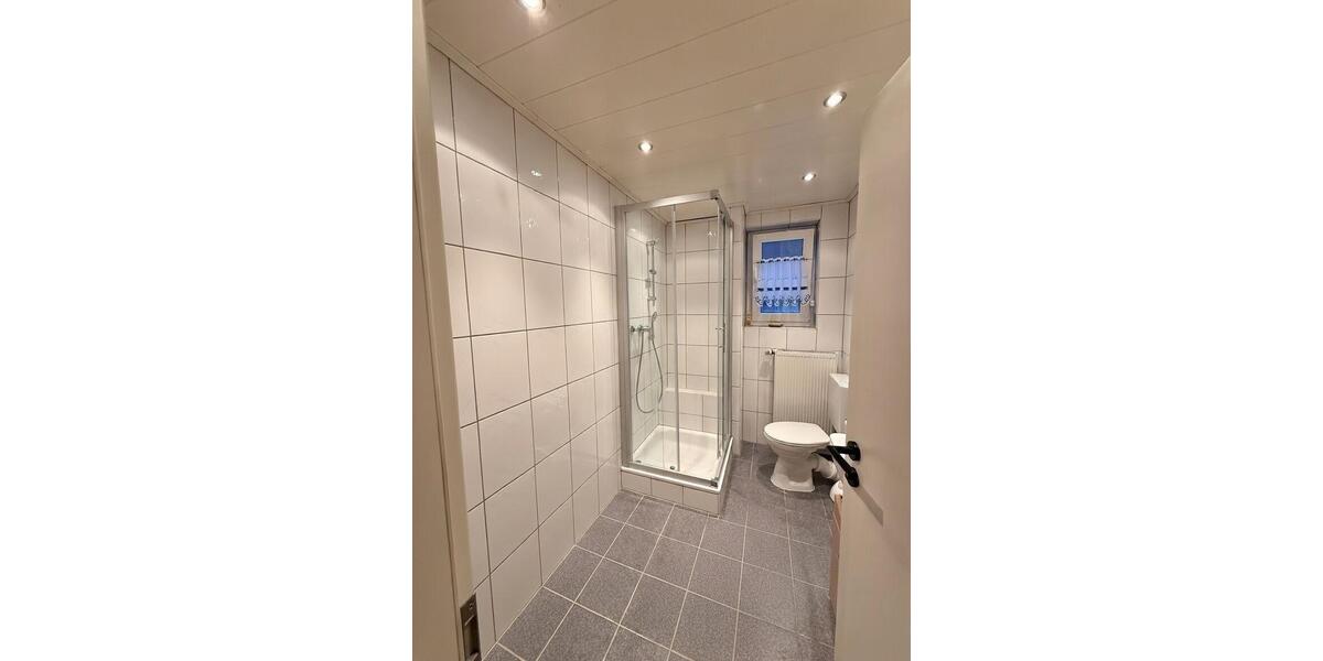 Dachgeschoßwohnung Rödinghausen - 3 Zimmer, 80 m&sup2;, 750&euro; | Angebot:25642604