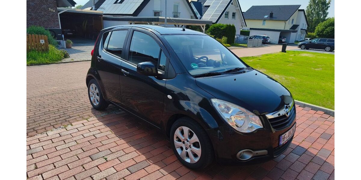 Opel Agila 113.000 km 2.800 &euro; Vlotho 32602