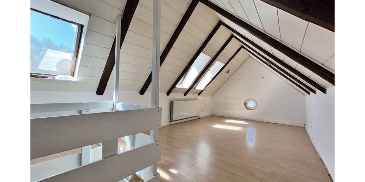 Etagenwohnung Stolzenau - 4 Zimmer, 188 m&sup2;, 129.000&euro; | Angebot:26306271