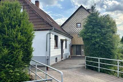Haus Hessisch Oldendorf / Fischbeck (Weser) Fischbeck (Weser) - 17 Zimmer, 300 m&sup2;, 159.000&euro; | Angebot:21655770