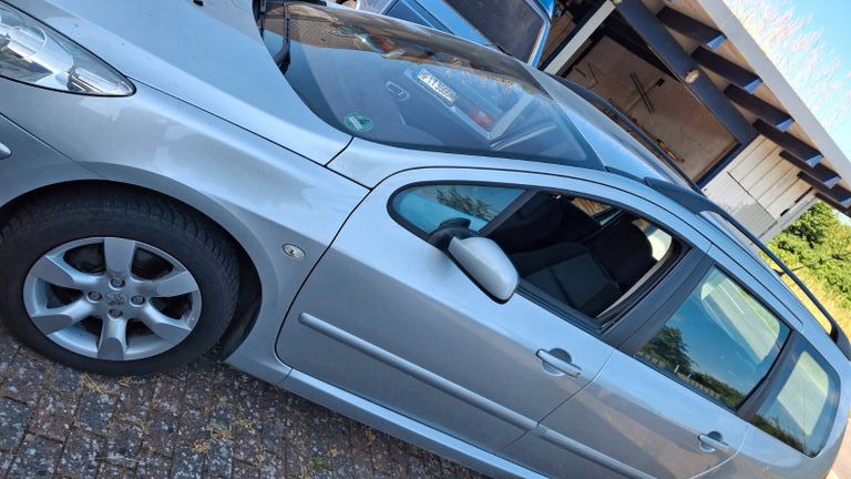 Peugeot 307 108.000 km 2.130 &euro; Bünde 32257