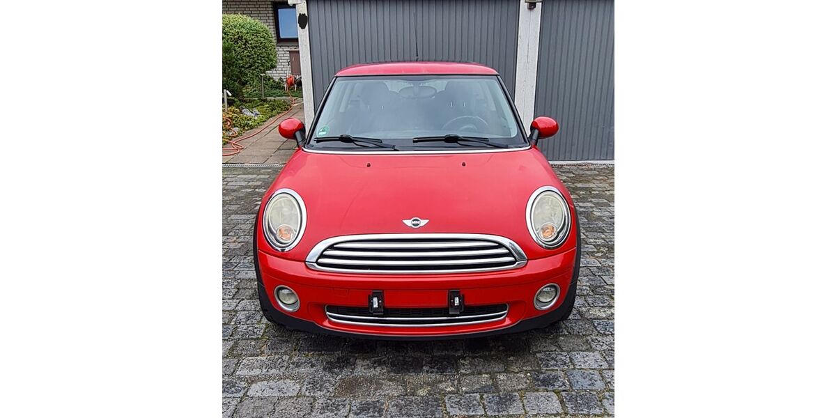 Mini Cooper 271.031 km 1.000 &euro; Bad Salzuflen 32107