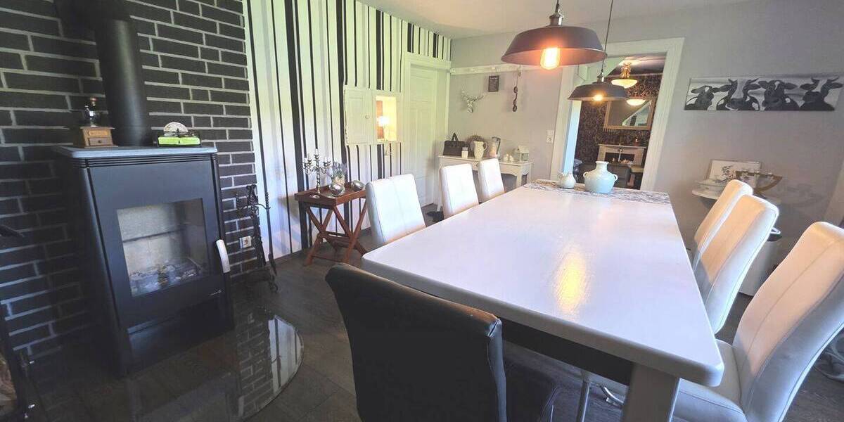 Bauernhaus, Landhaus Hüllhorst / Oberbauerschaft Oberbauerschaft - 4 Zimmer, 350 m&sup2;, 365.000&euro; | Angebot:26694848