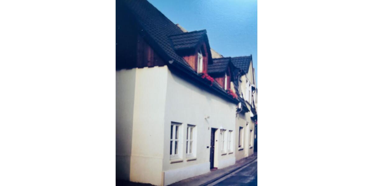 Einfamilienhaus Herford - 3 Zimmer, 100 m&sup2;, 990&euro; | Angebot:26229009