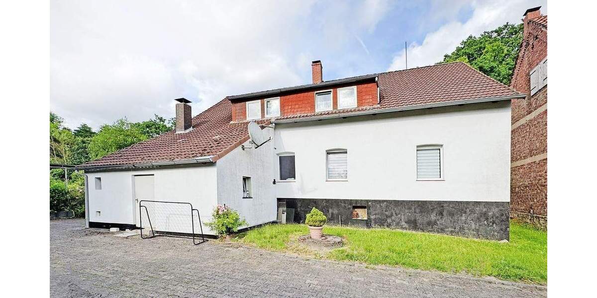 Einfamilienhaus Extertal Bösingfeld - 6 Zimmer, 175 m&sup2;, 205.000&euro; | Angebot:25801755