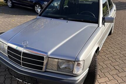 Mercedes-Benz 190 286.200 km 5.499 &euro; Obernkirchen 31683