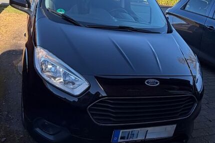 Ford Tourneo Courier 84.000 km 11.500 &euro; Petershagen 32469