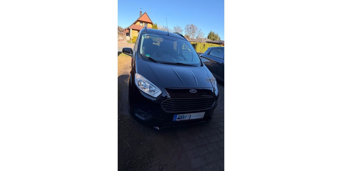 Ford Tourneo Courier 84.000 km 11.500 &euro; Petershagen 32469