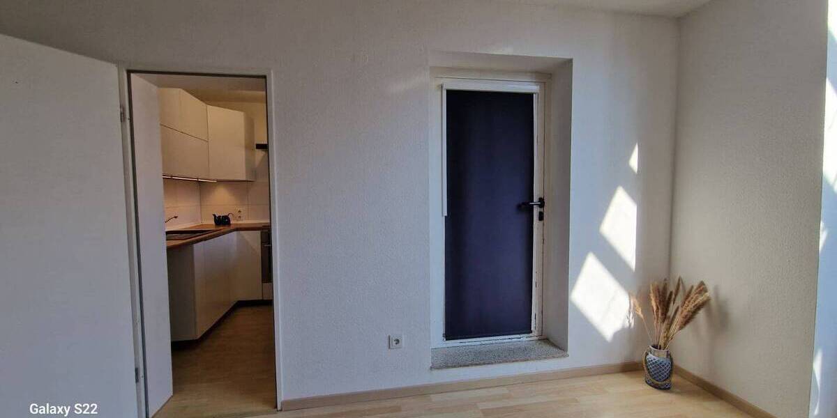 Etagenwohnung Lemgo - 3 Zimmer, 78 m&sup2;, 690&euro; | Angebot:26259700