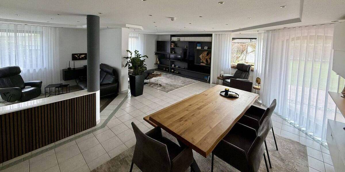 Einfamilienhaus Rödinghausen Schwenningdorf - 7 Zimmer, 263 m&sup2;, 890.000&euro; | Angebot:26061694