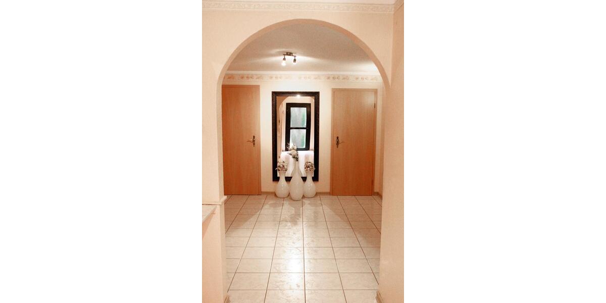 Mehrfamilienhaus, Wohnhaus Lemgo - 8 Zimmer, 215 m&sup2;, 459.000&euro; | Angebot:25882601