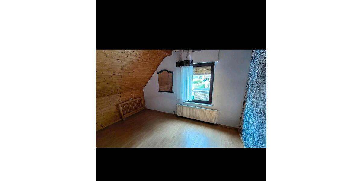 Reihenhaus Bad Oeynhausen Dehme - 5 Zimmer, 120 m&sup2;, 130.000&euro; | Angebot:26261196