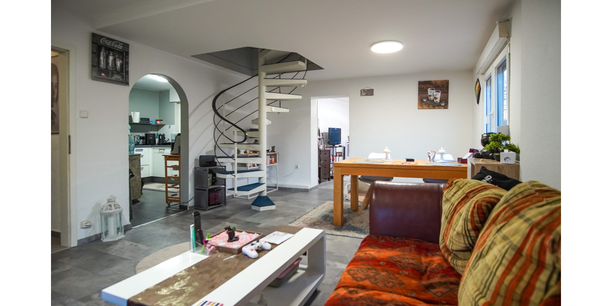 Mehrfamilien- oder Mehrgenerationenhaus mit 3 Wohneinheiten - Mehrfamilienhaus, Wohnhaus Lübbecke | Angebot:25892084