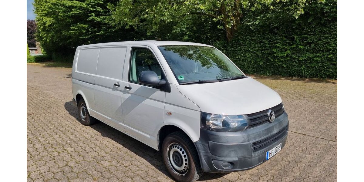 VW T5 Transporter 199.000 km 7.850 &euro; Enger 32130