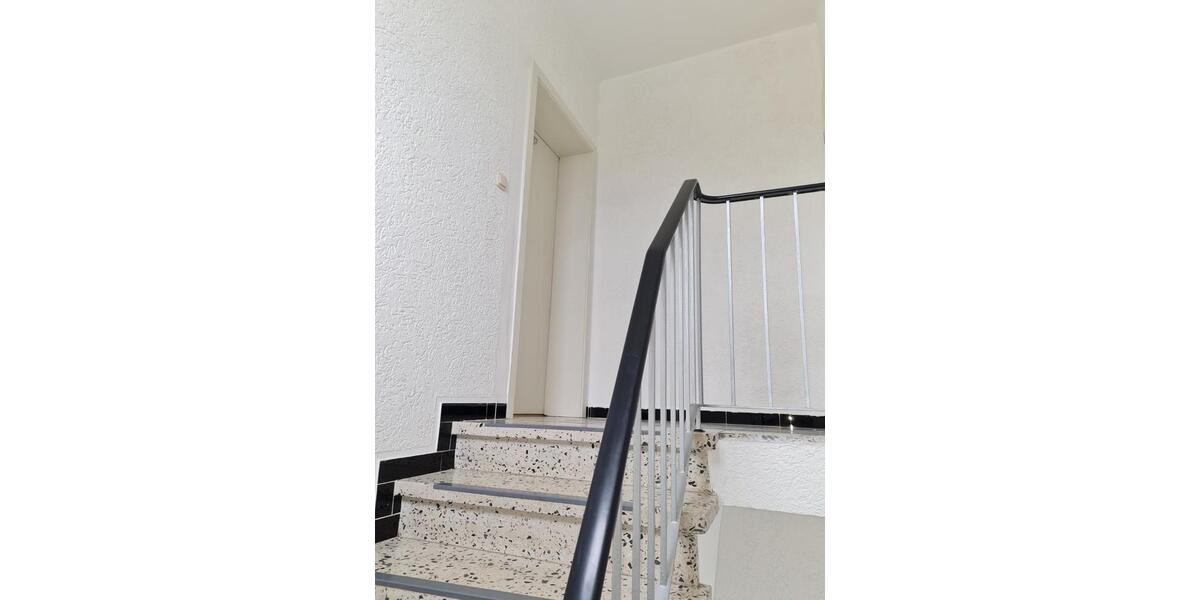 Etagenwohnung Hille - 4 Zimmer, 95 m&sup2;, 750&euro; | Angebot:24781984