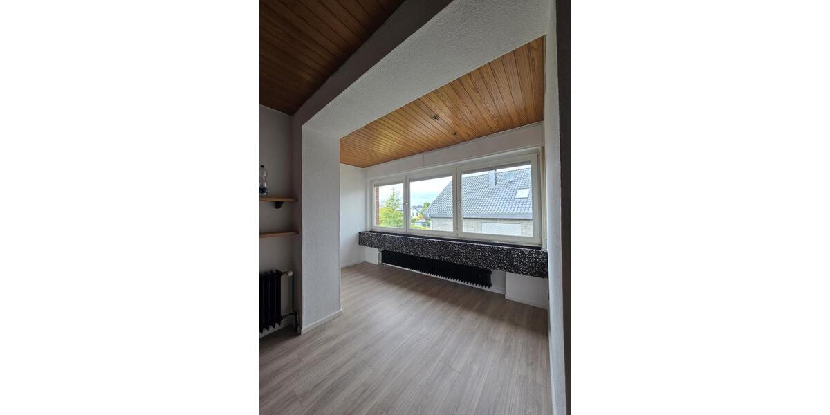 Etagenwohnung Lemgo - 4.5 Zimmer, 95 m&sup2;, 800&euro; | Angebot:26271010