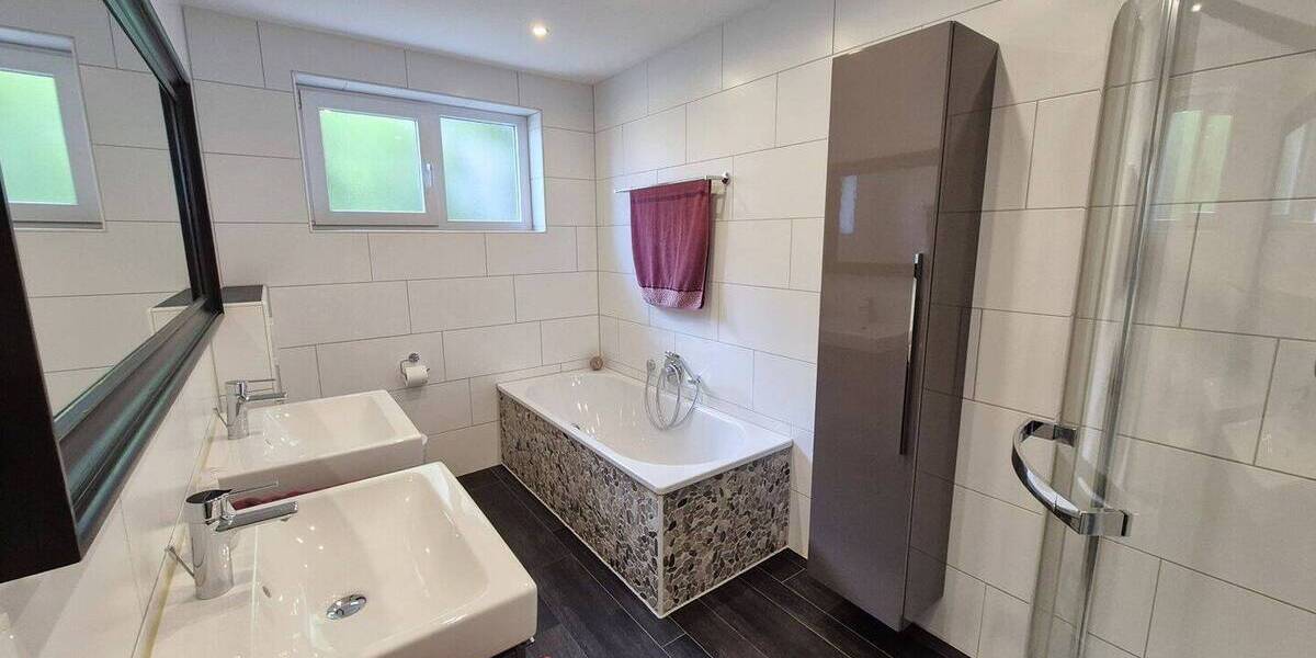 Einfamilienhaus Espelkamp Isenstedt - 5 Zimmer, 145 m&sup2;, 379.000&euro; | Angebot:26862500
