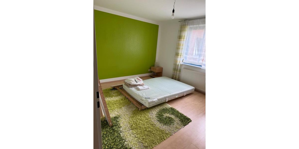 Erdgeschoßwohnung Hiddenhausen - 3 Zimmer, 69 m&sup2;, 330&euro; | Angebot:26045474