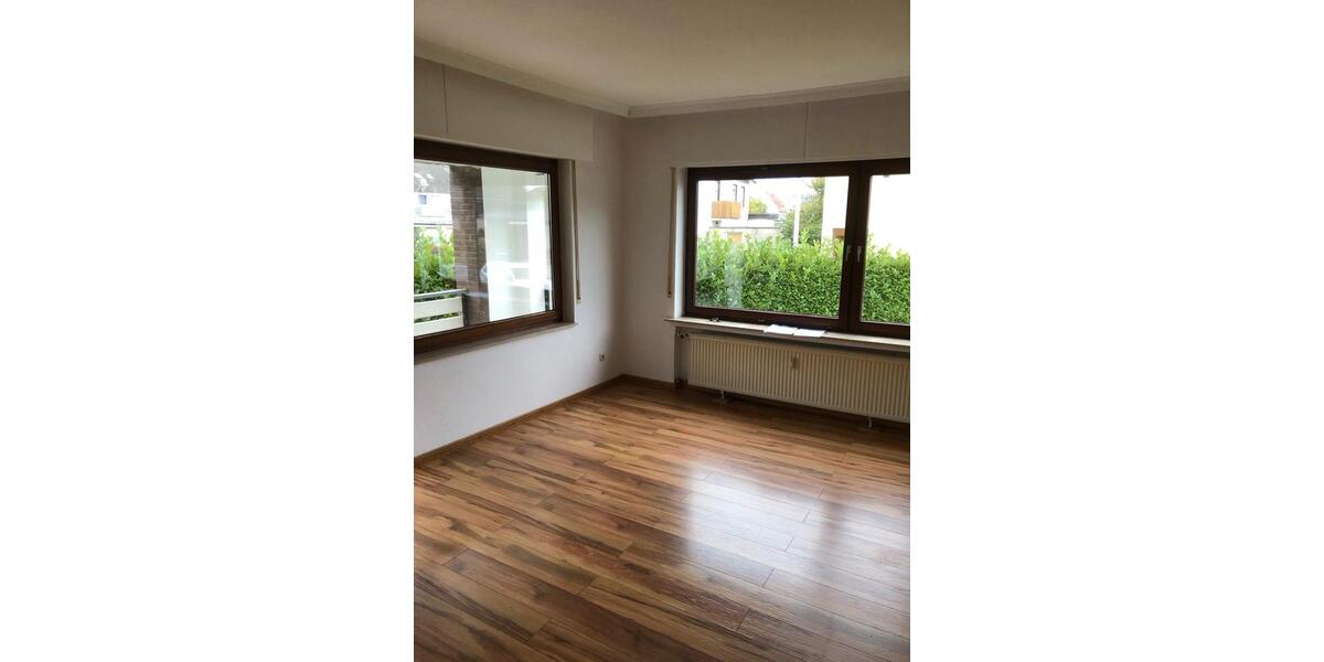 Hochparterre Minden Kuhlenkamp - 3 Zimmer, 81 m&sup2;, 685&euro; | Angebot:26515552