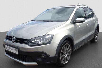 VW Polo 49.489 km 10.990 &euro; Löhne 32584