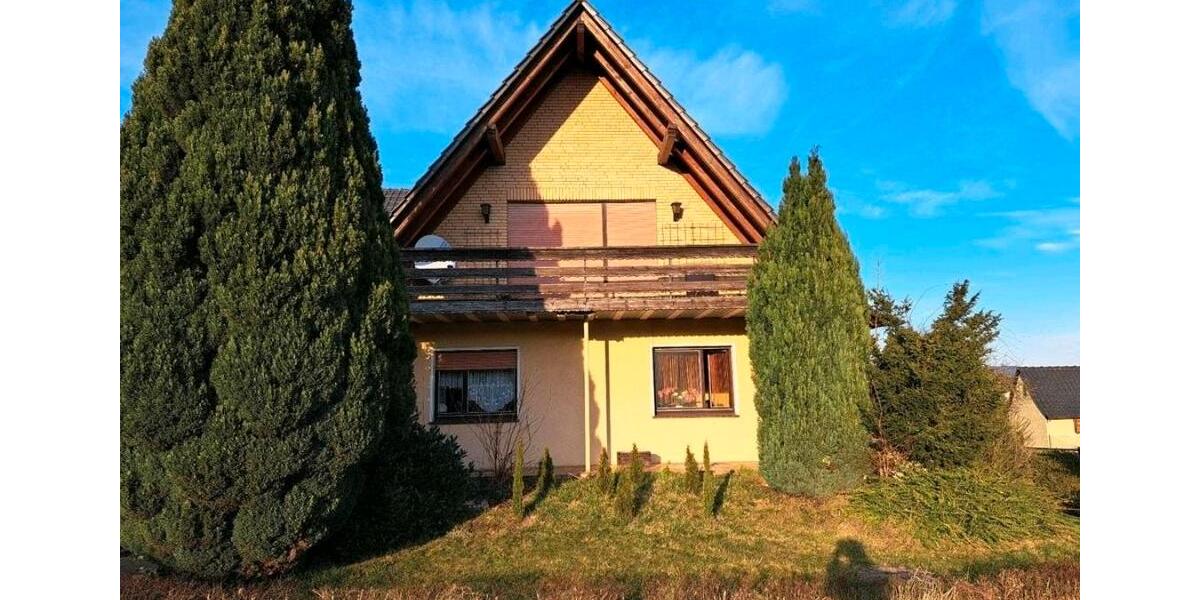 Einfamilienhaus Bad Oeynhausen Dehme - 8 Zimmer, 183 m&sup2;, 265.000&euro; | Angebot:26210992