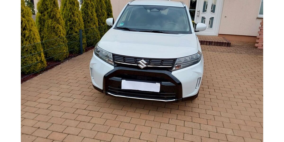Suzuki Vitara 5.100 km 22.950 &euro; Luhden 31711
