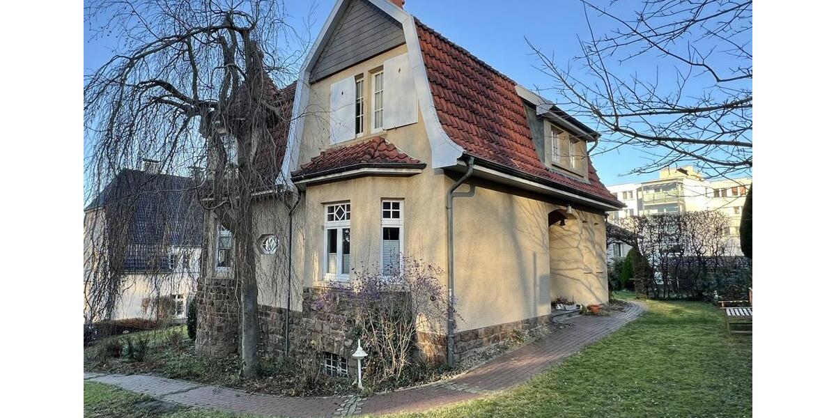 Einfamilienhaus Lübbecke - 6 Zimmer, 180 m&sup2;, 1.250&euro; | Angebot:24451050
