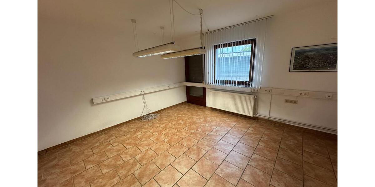 Gewerbeobjekt Bad Salzuflen Ehrsen-Breden - 1.200&euro; | Angebot:23863432