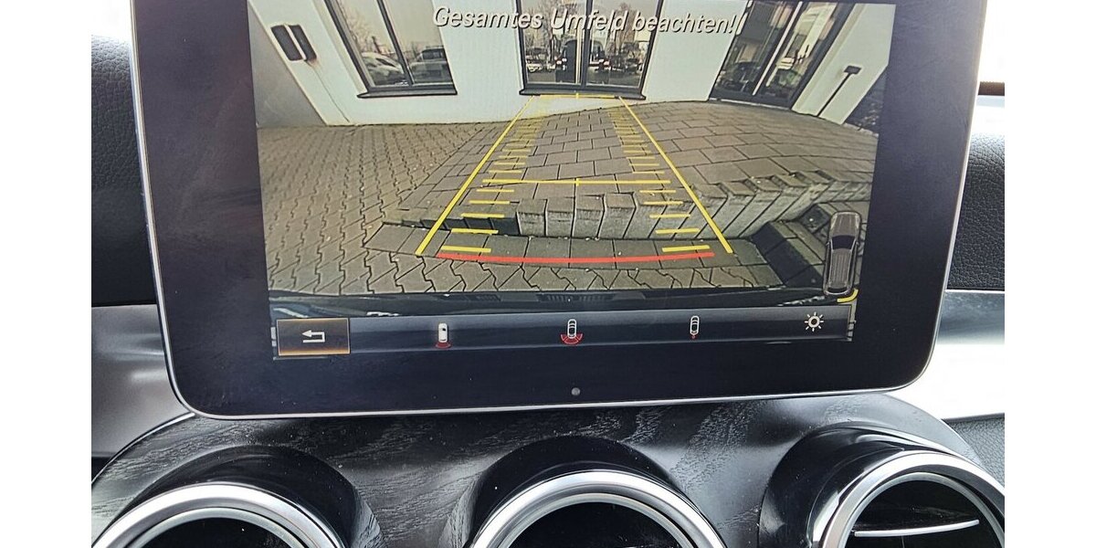 Mercedes-Benz GLC 350 d 4M Exclusive AMG Int. LED AHK RFK PANO 109.247 km 31.790 &euro; Löhne 32584