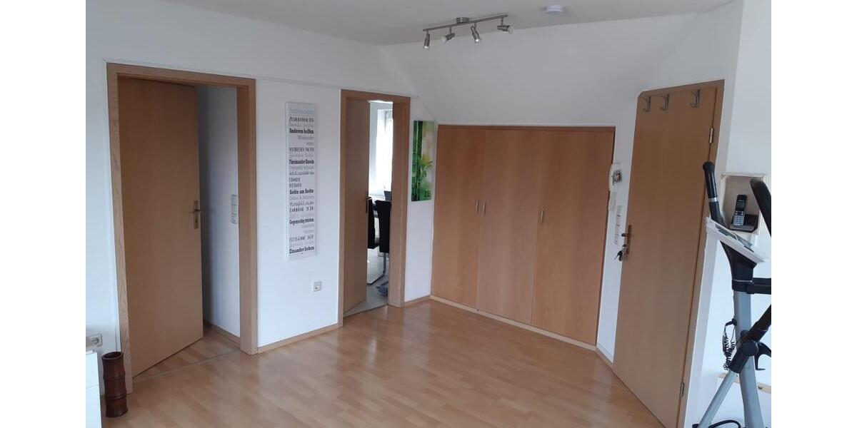 Dachgeschoßwohnung Bad Salzuflen Ehrsen-Breden - 2 Zimmer, 67 m&sup2;, 550&euro; | Angebot:26602685