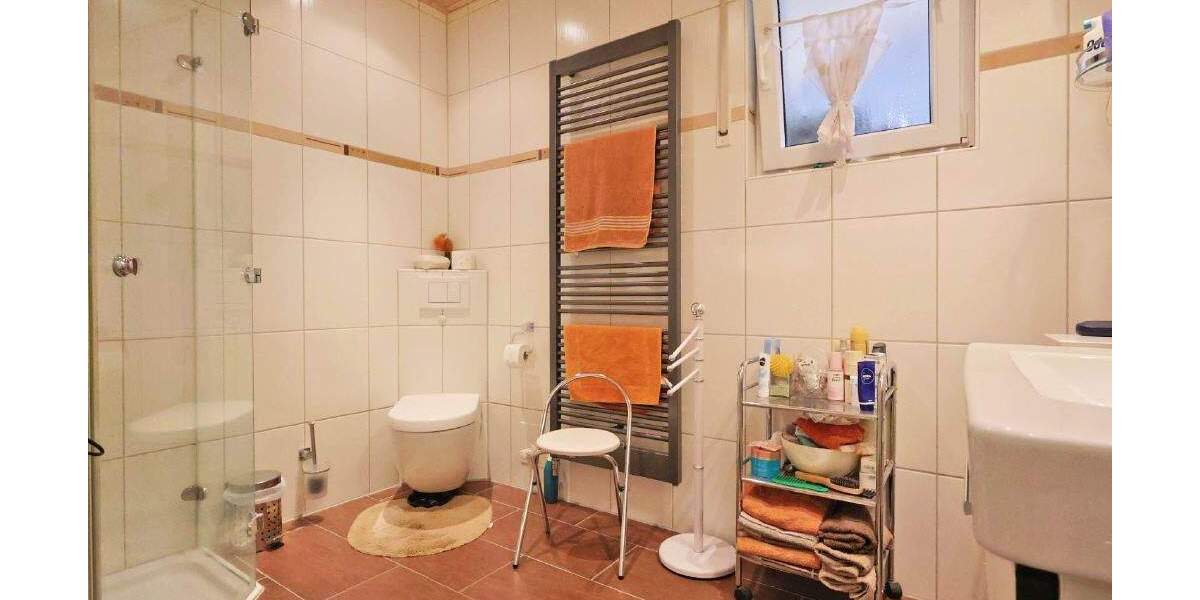 Einfamilienhaus Preußisch Oldendorf - 8 Zimmer, 225 m&sup2;, 345.000&euro; | Angebot:25693512