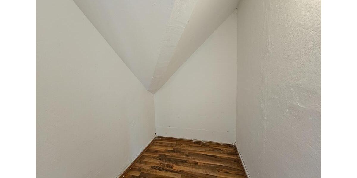 Dachgeschoßwohnung Herford - 2 Zimmer, 63 m&sup2;, 504&euro; | Angebot:25943664