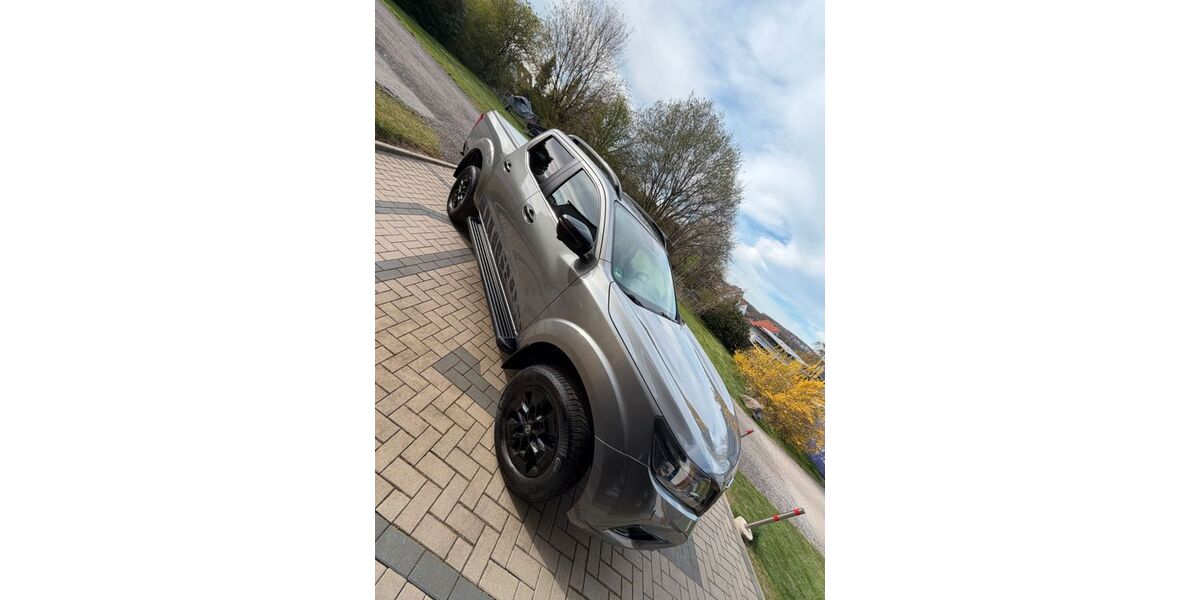 Nissan Navara 80.000 km 35.000 &euro; Vlotho 32602