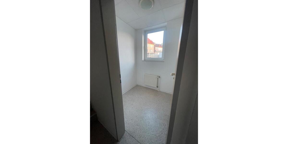 Gewerbeobjekt Bad Salzuflen - 1.150&euro; | Angebot:25934764