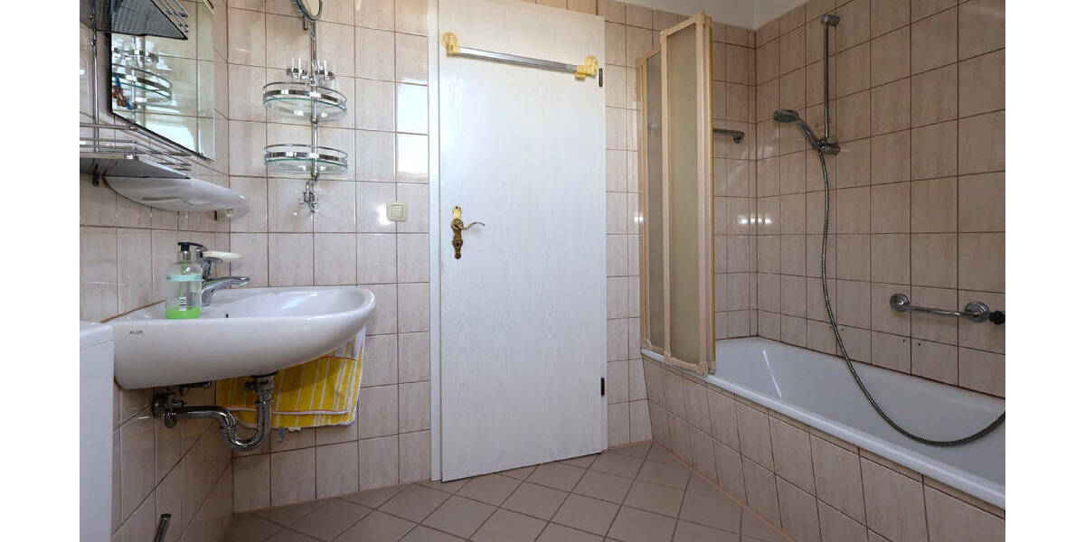 Etagenwohnung Preußisch Oldendorf - 3 Zimmer, 85 m&sup2;, 157.000&euro; | Angebot:26276409