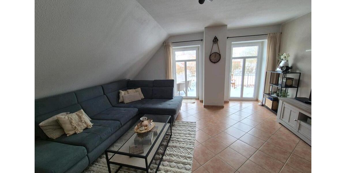 Dachgeschoßwohnung Minden Kuhlenkamp - 3.5 Zimmer, 90 m&sup2;, 890&euro; | Angebot:26704130