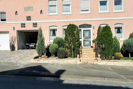 Haus Rinteln - 4 Zimmer, 185 m&sup2;, 439.000&euro; | Angebot:25993039