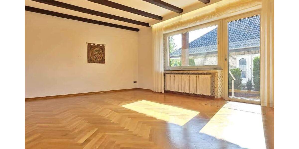 Mehrfamilienhaus, Wohnhaus Porta Westfalica Vennebeck - 5 Zimmer, 207 m&sup2;, 335.000&euro; | Angebot:25744048