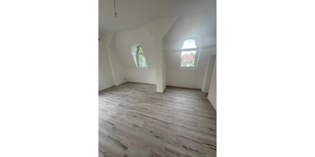 Etagenwohnung Bünde - 3 Zimmer, 117 m&sup2;, 1.000&euro; | Angebot:24802191